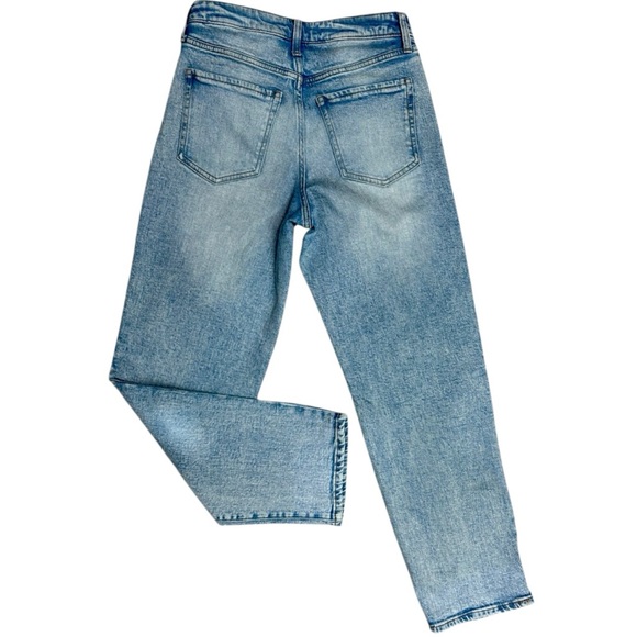 Old Navy High Rise OG Loose Straight Jeans Light Wash Size 4 GUC - Picture 9 of 12